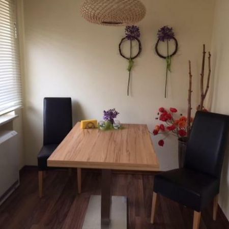 הטנהיים Fewo Und Zimmer Egert מראה חיצוני תמונה