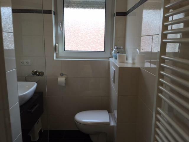 הטנהיים Fewo Und Zimmer Egert מראה חיצוני תמונה